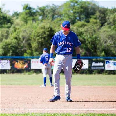 Anglers drop game one of Hyannis doubleheader 8-5